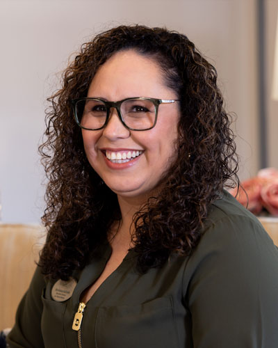 beronica Bronica our team member